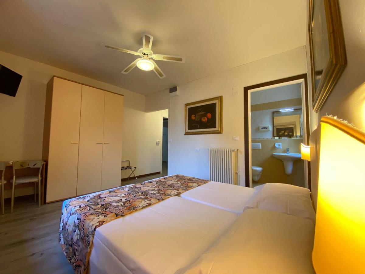 Hotel San Marco Garda  Zewnętrze zdjęcie