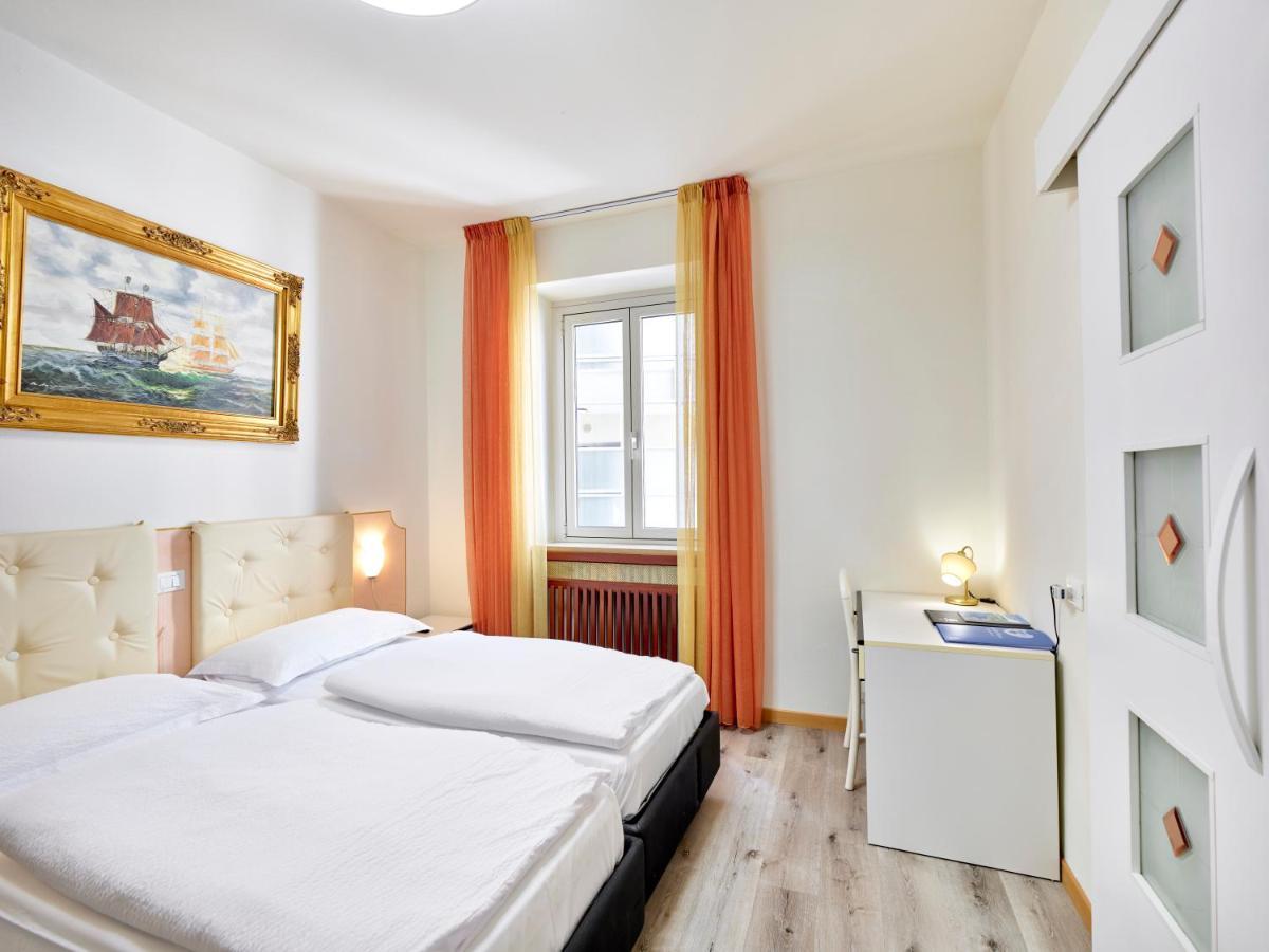 Hotel San Marco Garda  Zewnętrze zdjęcie