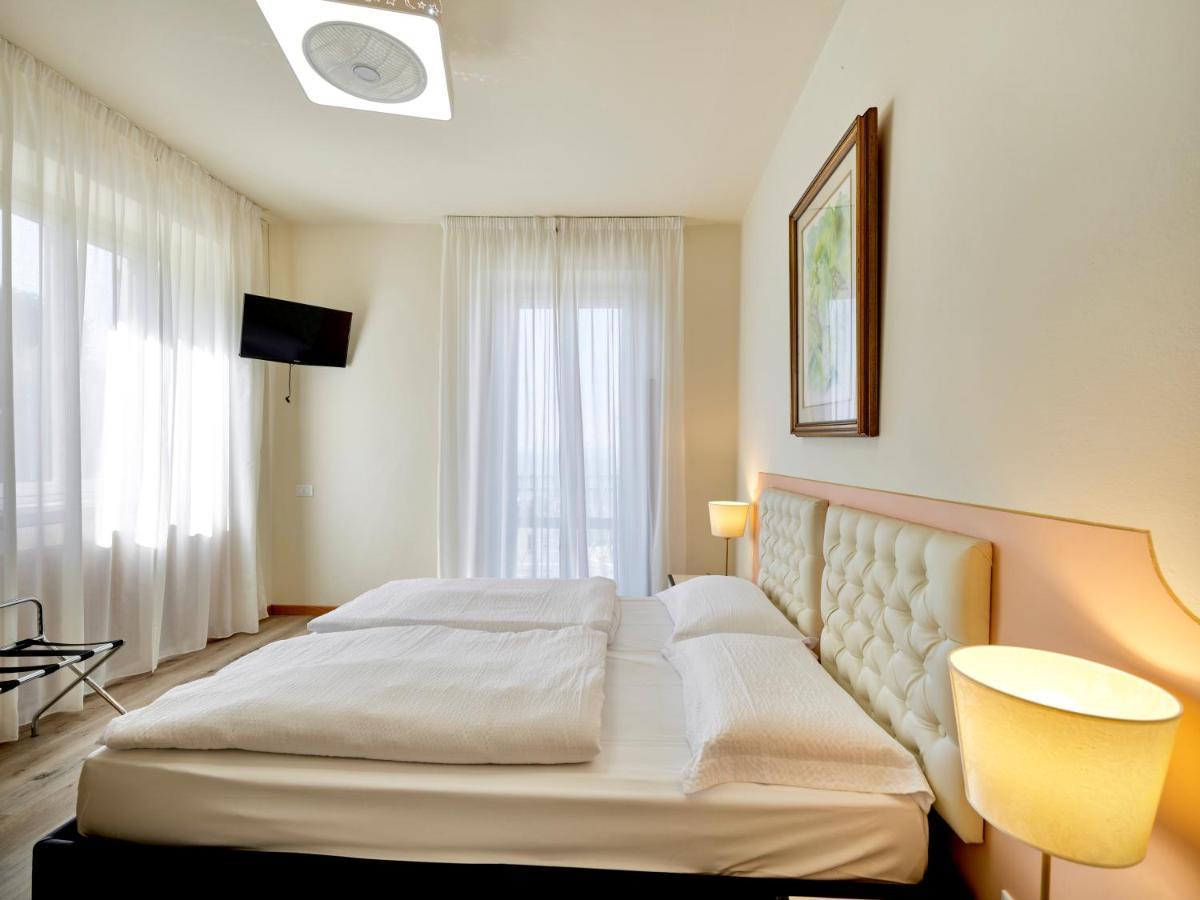 Hotel San Marco Garda  Zewnętrze zdjęcie