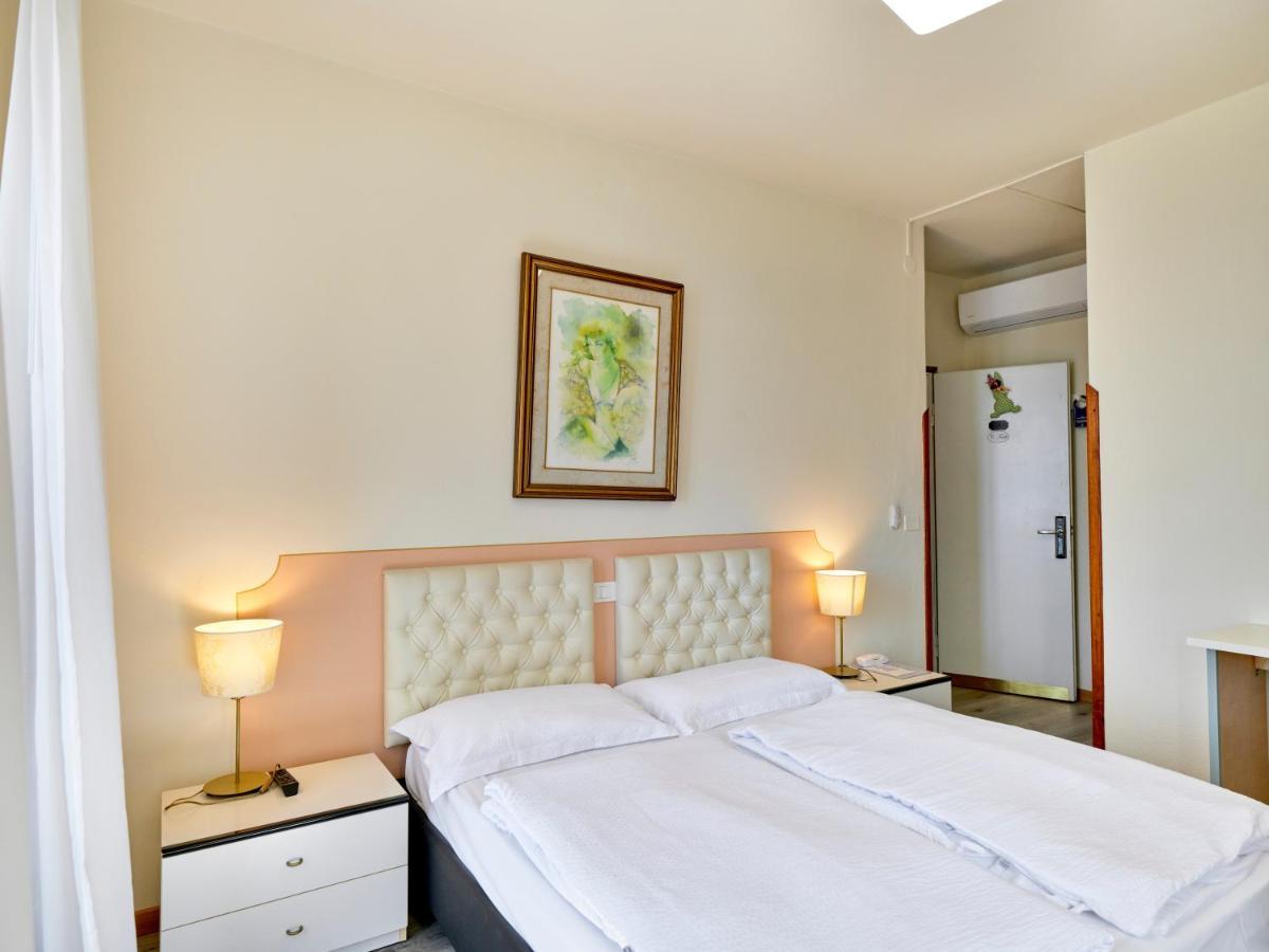 Hotel San Marco Garda  Zewnętrze zdjęcie