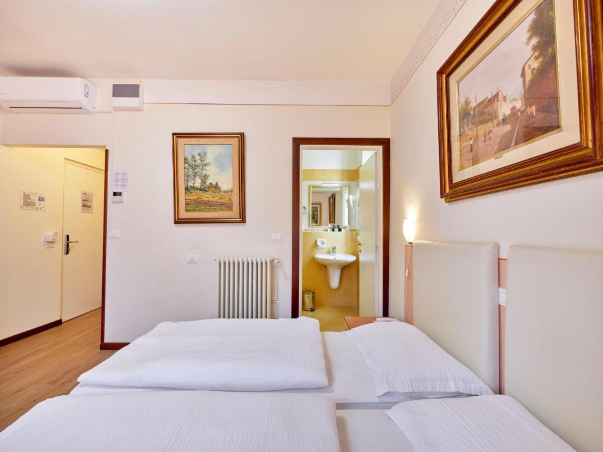 Hotel San Marco Garda  Zewnętrze zdjęcie
